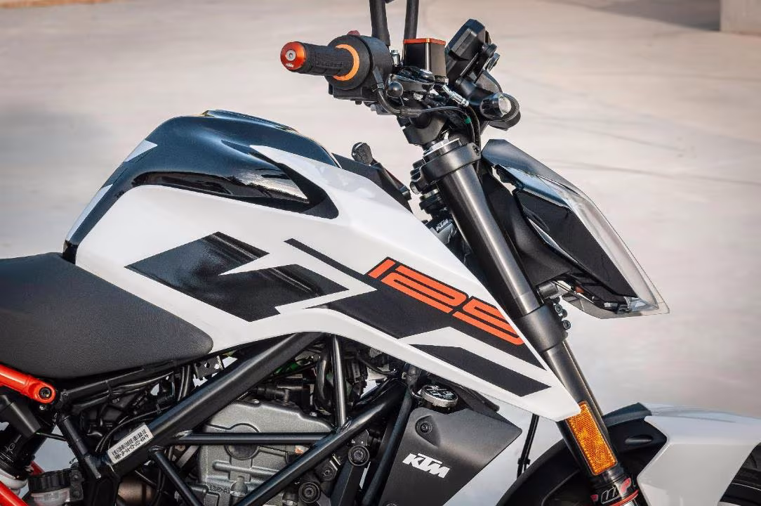 125 KTM Duke