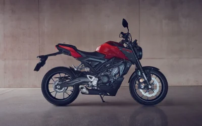 Moto et scooter 125cc Honda CB125R, le parfait équilibre entre rétro et modernité