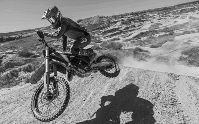 Moto et scooter 125cc GasGas MC 125 : la 125cc 2T taillée pour le cross !