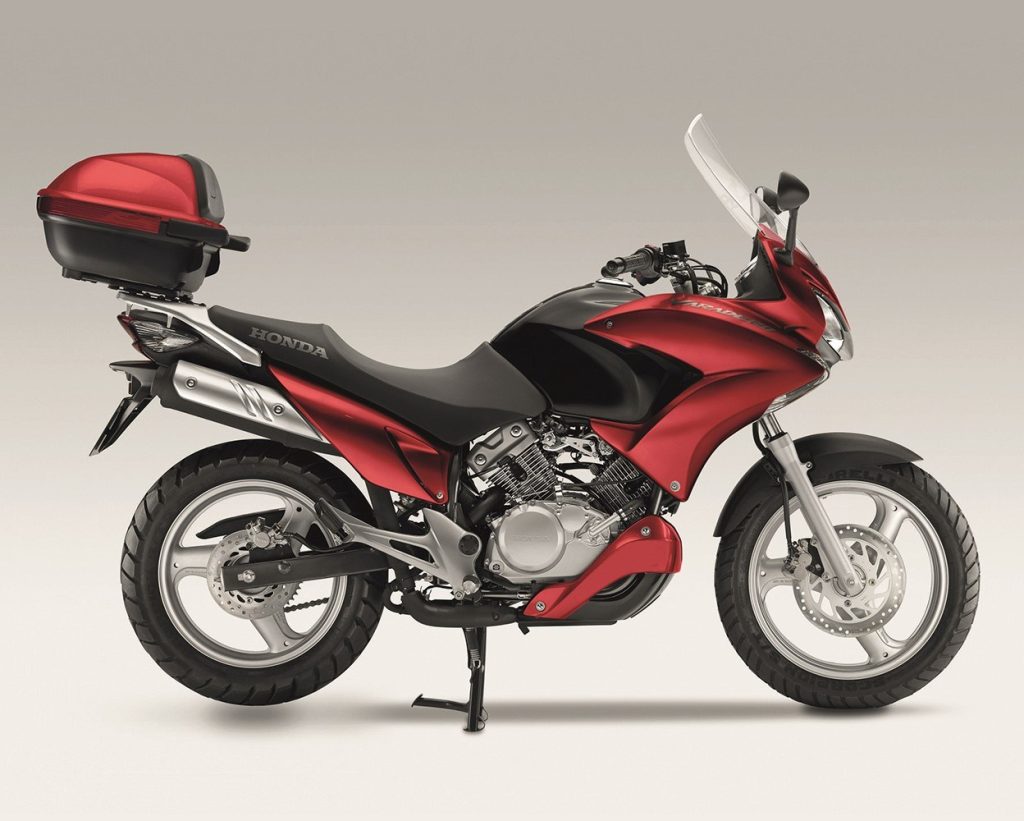 Honda 125 Varadero : Guide Complet (Avis, Occasion, Prix) 24424 Varadero 125