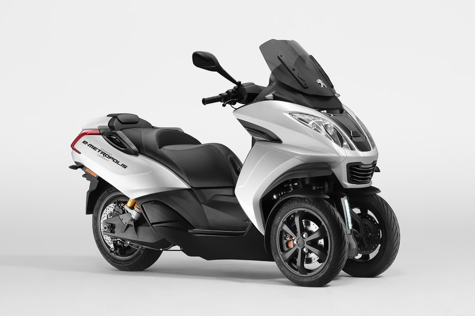 Top 5 Scooters Électriques 3 Roues 125 – Lequel Choisir ?