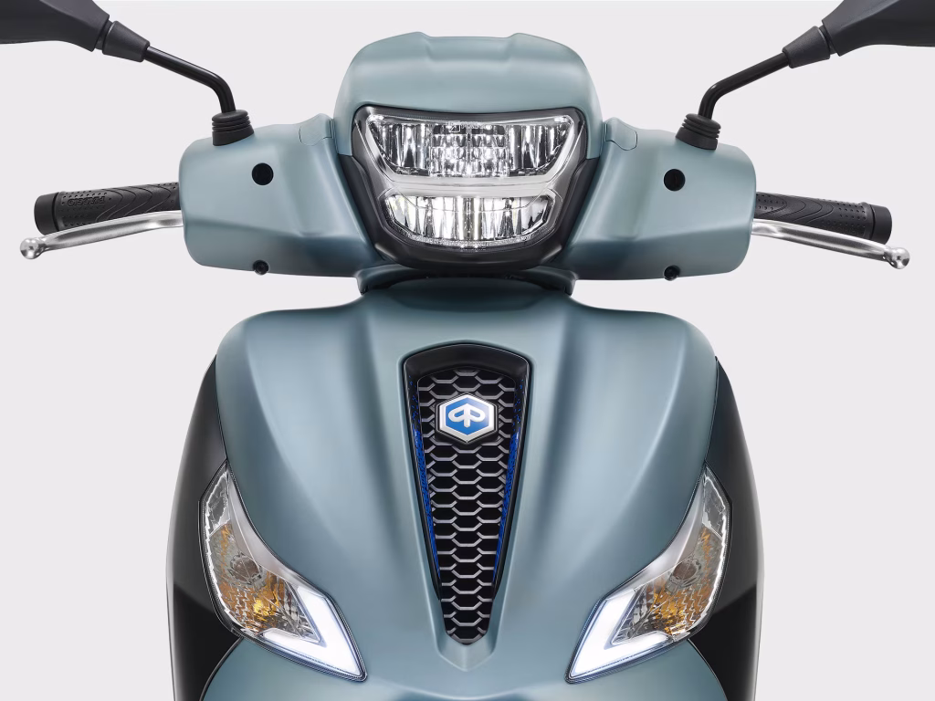 Piaggio Medley 125 : Avis, Essai & Fiche Complète 2025 Piaggio Medley PDF 2025 Tab 1920x1440 Fari 1
