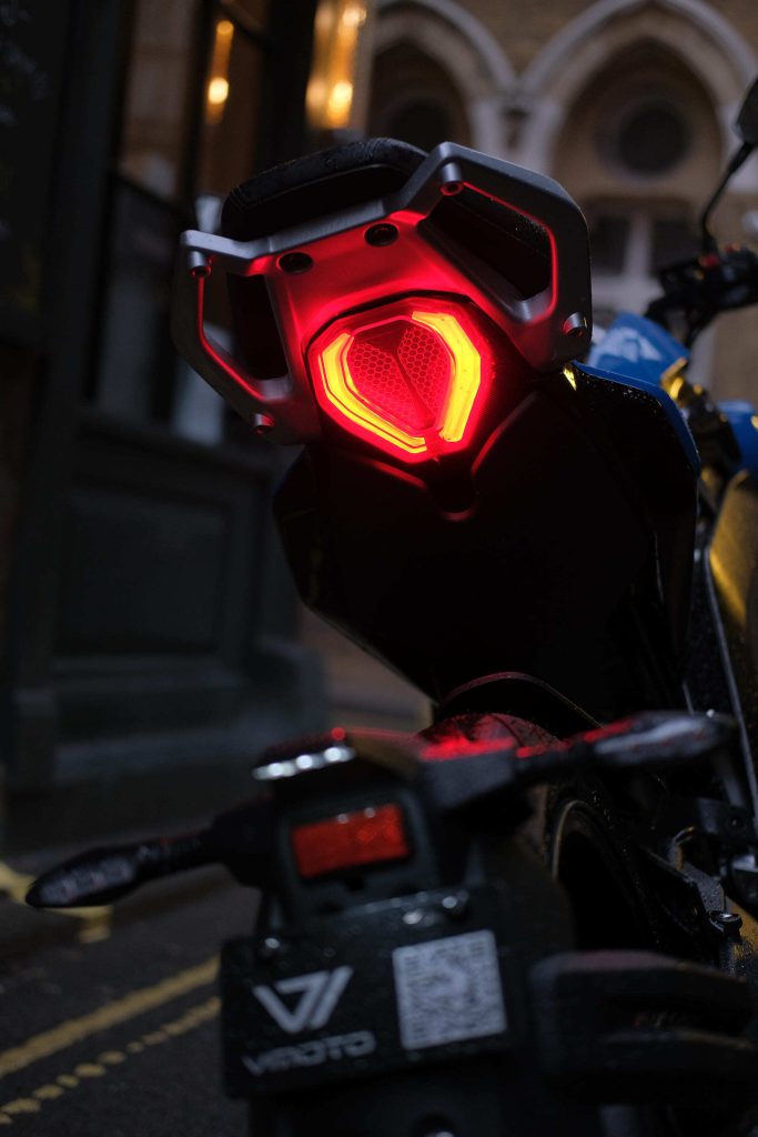 Vmoto Stash : Prix, Avis & Fiche Technique Moto Électrique Stash Gallery 3