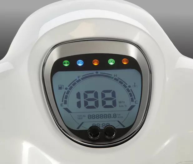 QJmotor LTR 125 : Le scooter 125 au meilleur rapport qualité/prix ! QJmotor LTR 125