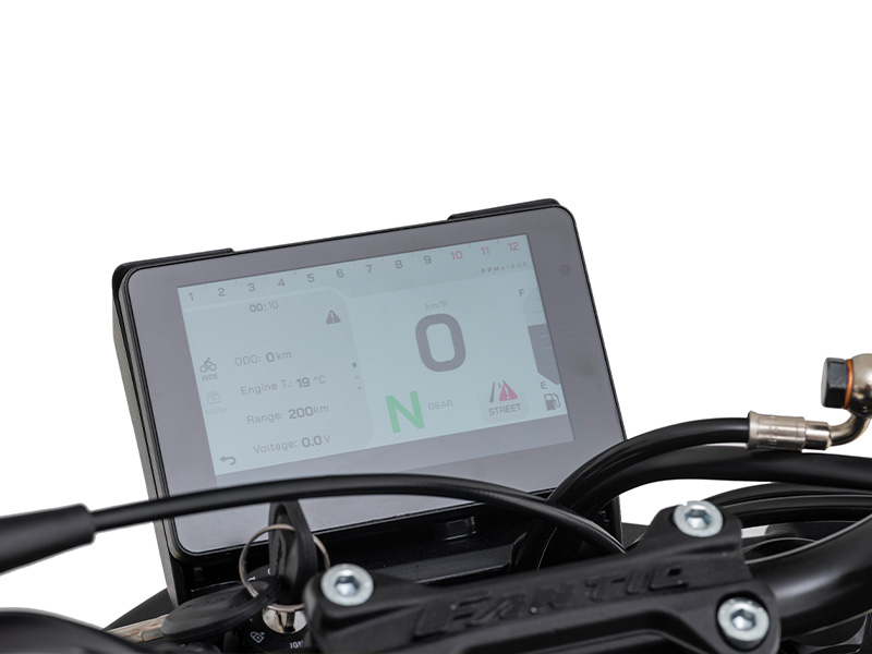 Fantic Stealth 125 : la 125cc au look ravageur qui envoie du lourd Fantic Stealth 125