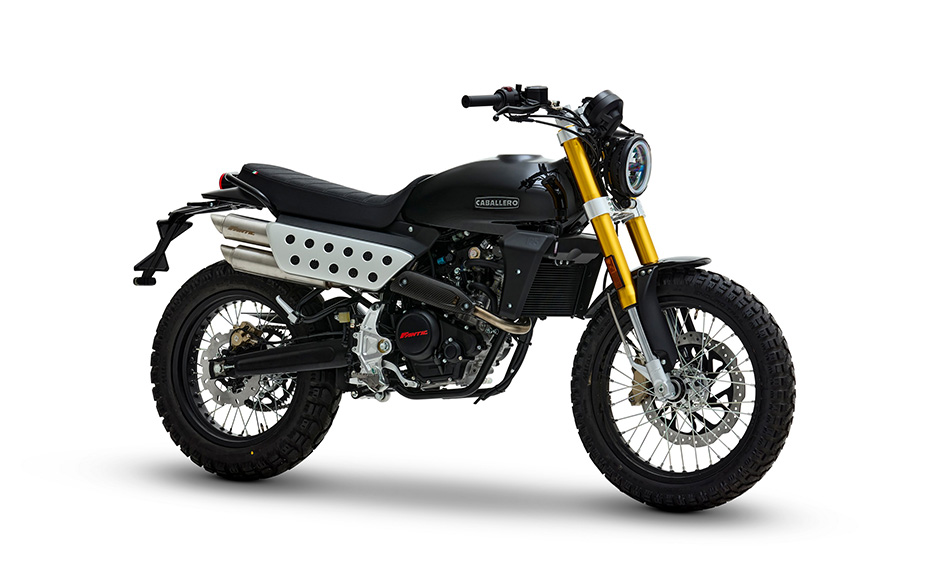 Fantic Caballero Scrambler 125 : mon test et avis complet ! 3952467e1d0a4e3e8ce295f6d020a7a9