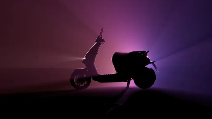 Segway E300SE : le scooter électrique 125 qui bouscule la ville 4673545678