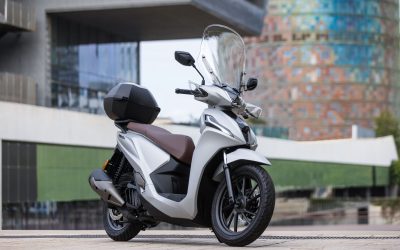 Kymco People R Hybrid 125 : le scooter hybride