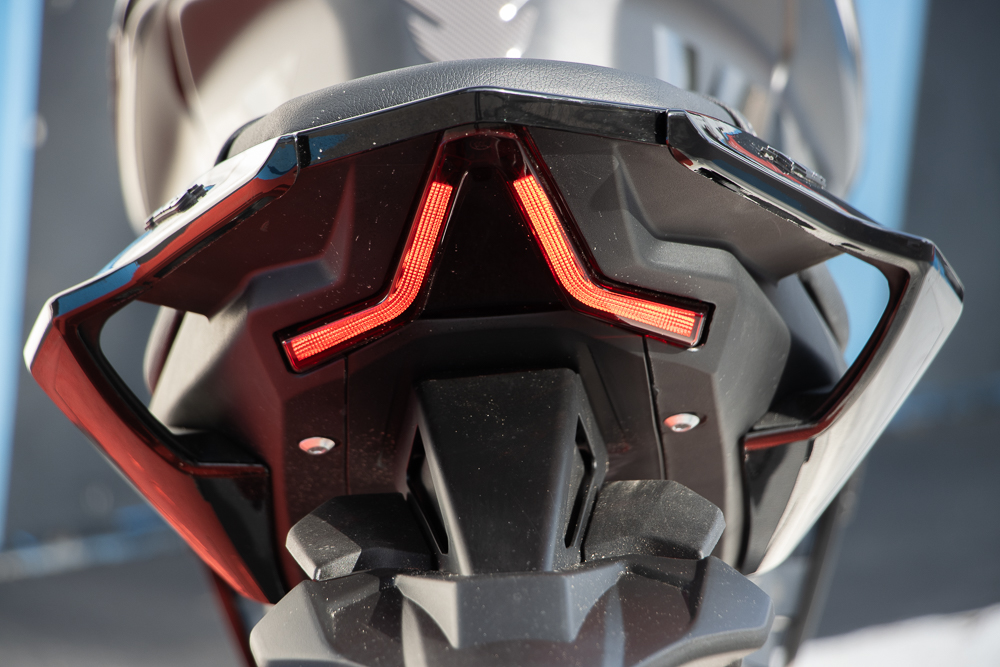 Voge 125R : Le Roadster Chinois Qui Défie les Grandes Marques VOGE 125R E5HD 5991