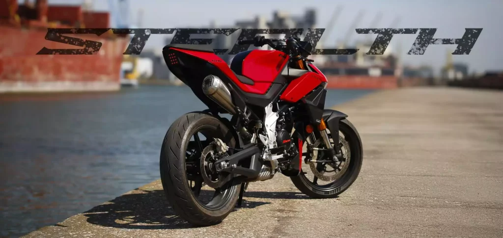 Fantic Stealth 125 : la 125cc au look ravageur qui envoie du lourd dee2171a749f4bff8be54305c2e737bc