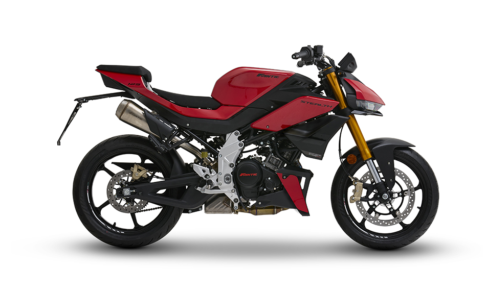 Fantic Stealth 125 : la 125cc au look ravageur qui envoie du lourd f256d26057eb40f98bfa82469065e7a9