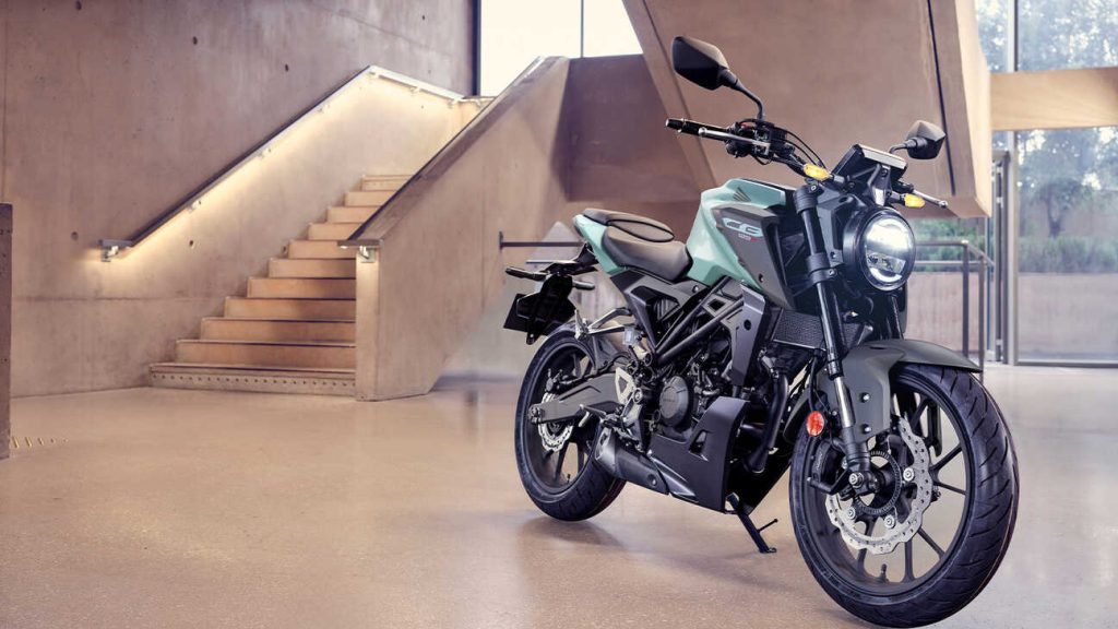 Honda CB125R 2026 : Test, fiche technique et avis c4 r