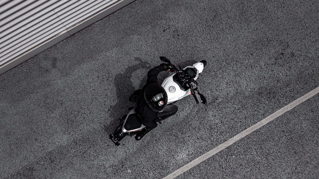 F125 Lifestyle 1 2100x1180 e5edaac8 02a5 40ba 853c d65583c1f7c0