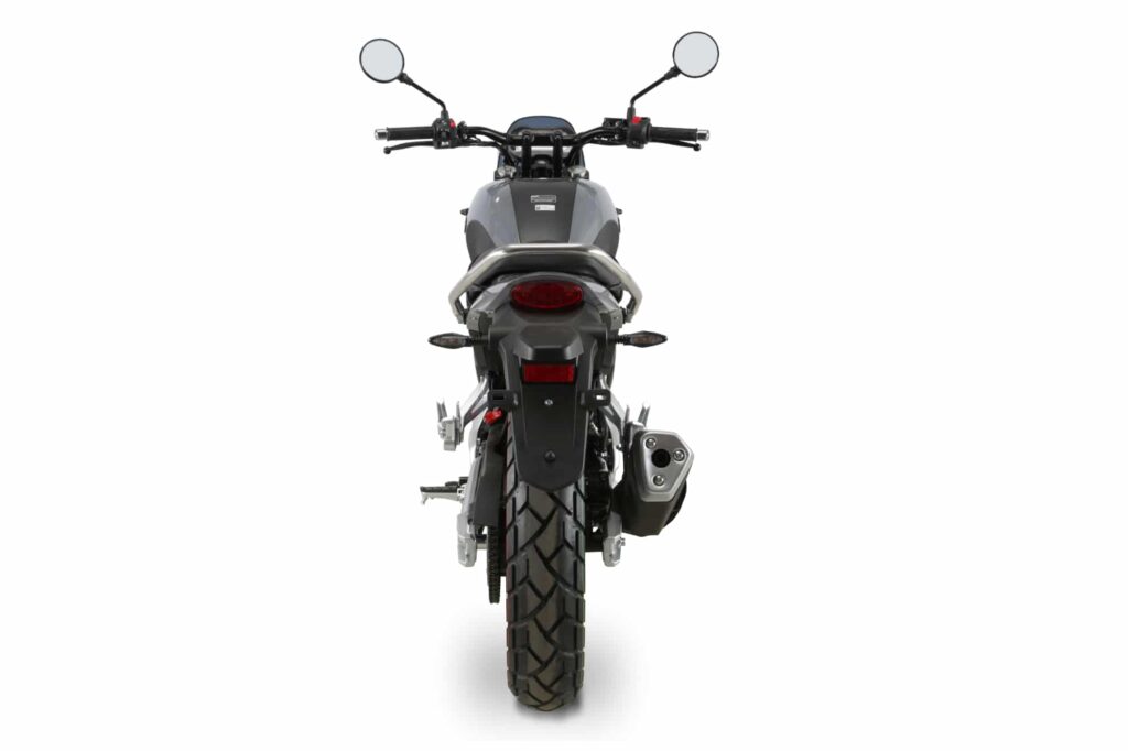 Orcal Altimo 125 : la moto 125 qui joue dans la cour des grandes altimo gris 7