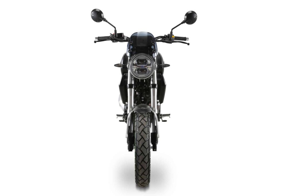 Orcal Altimo 125 : la moto 125 qui joue dans la cour des grandes altimo noir 3