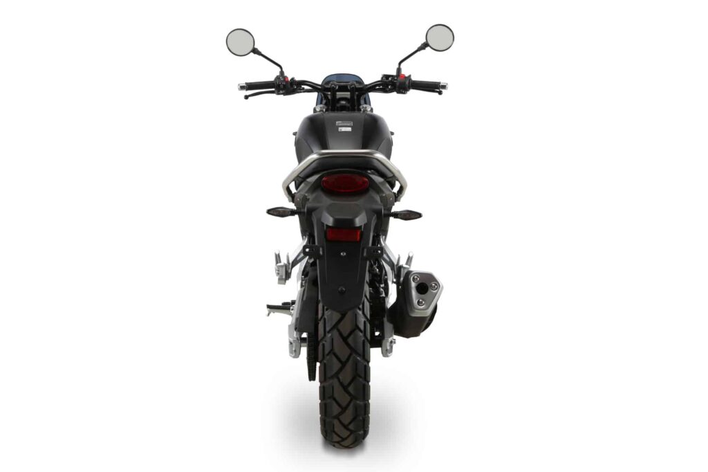 Orcal Altimo 125 : la moto 125 qui joue dans la cour des grandes altimo noir 7